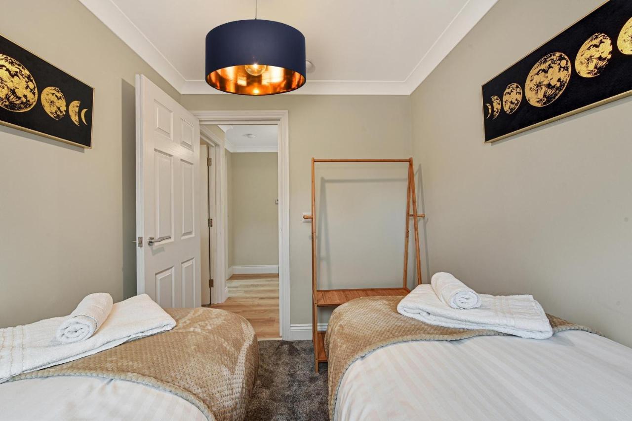 Deanway Serviced Apartments Chalfont St Giles By 360Stays ภายนอก รูปภาพ